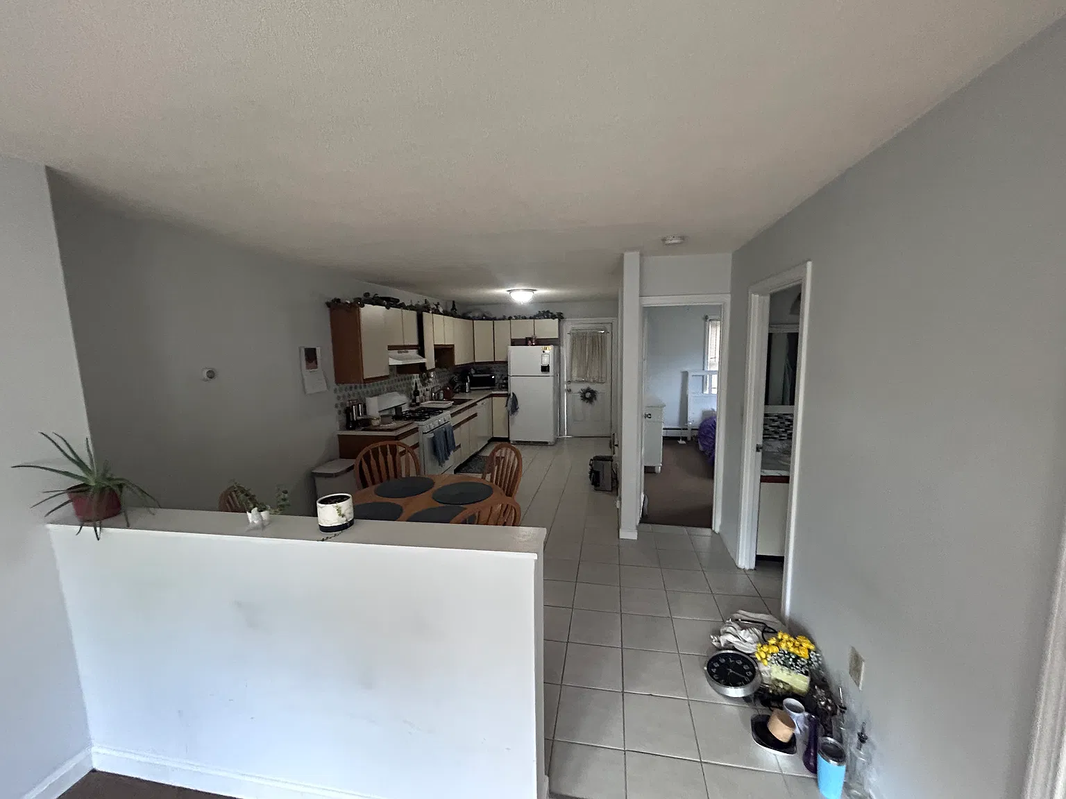 1 bed, 960 sqft, $1,600 — Photo 4