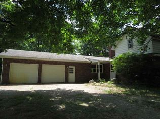16536 County Road 50, Syracuse, IN 46567