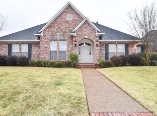 9718 Catawba Dr, Shreveport, LA 71115
