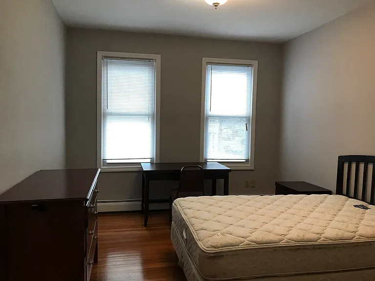 798 Orange St — Photo 14