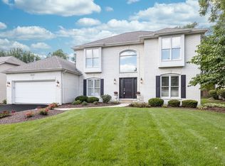 2631 Salix Cir, Naperville, IL 60564