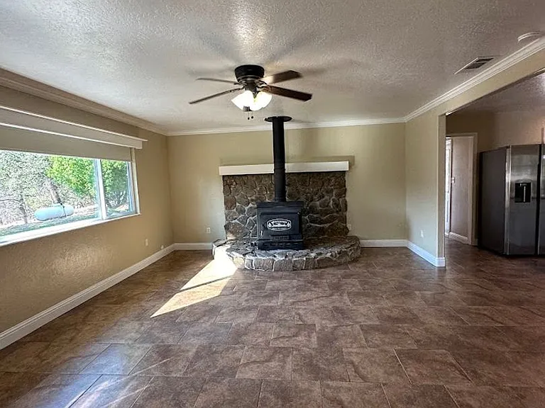 10964 Rainbow Lake Rd — Photo 6