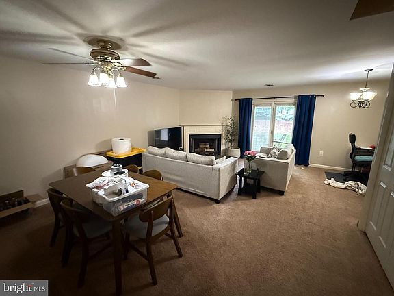 5th image of 2063D Raleigh Rd