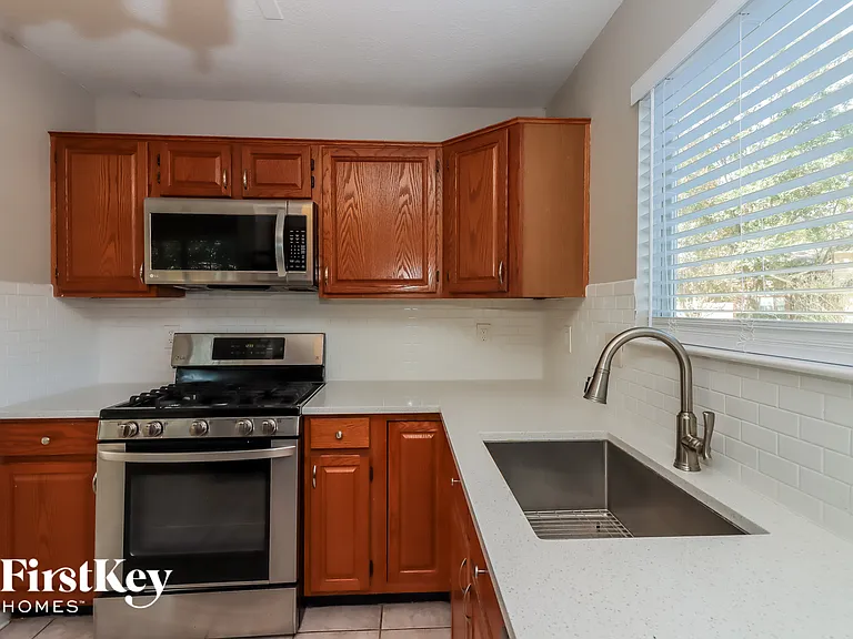 160 W Golden Arrow Cir — Photo 8