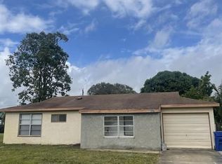 1396 23rd Pl SW, Vero Beach, FL 32962