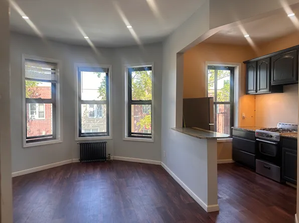 201 Bay 20 St, Brooklyn, NY