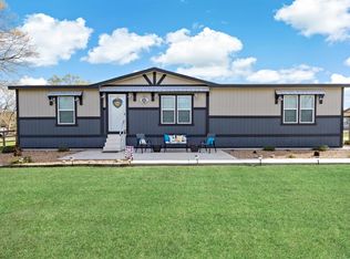 1820 County Road 1520, Warren, TX 77664