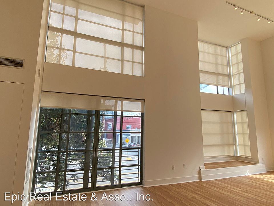 1st image of 590 6th St APT 208