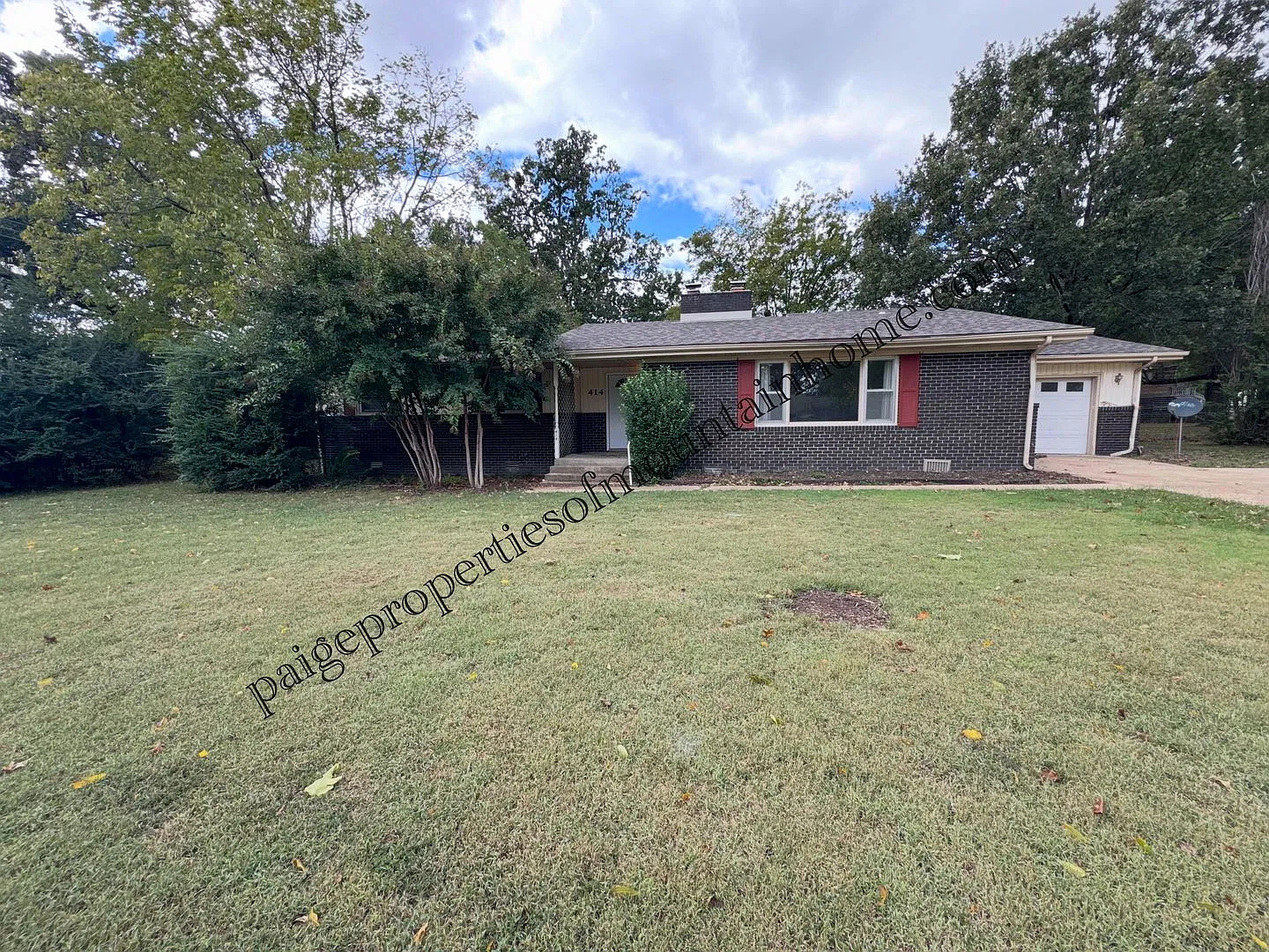 3 Bedroom /2 bath in Mountain Home — Photo 1