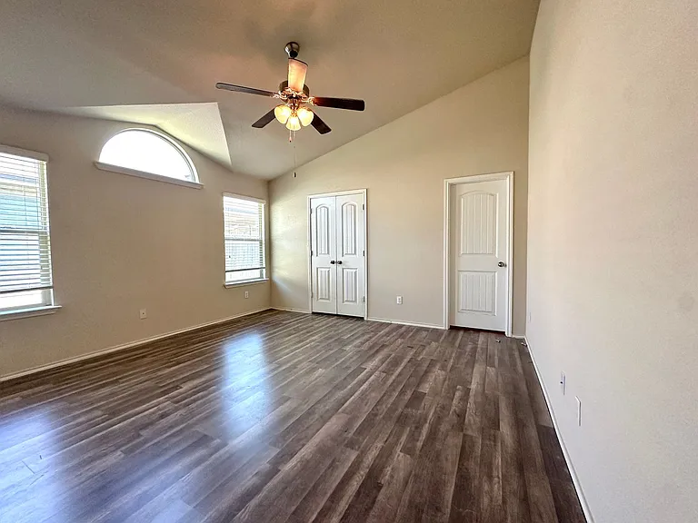 325 Ammonite Ln — Photo 9