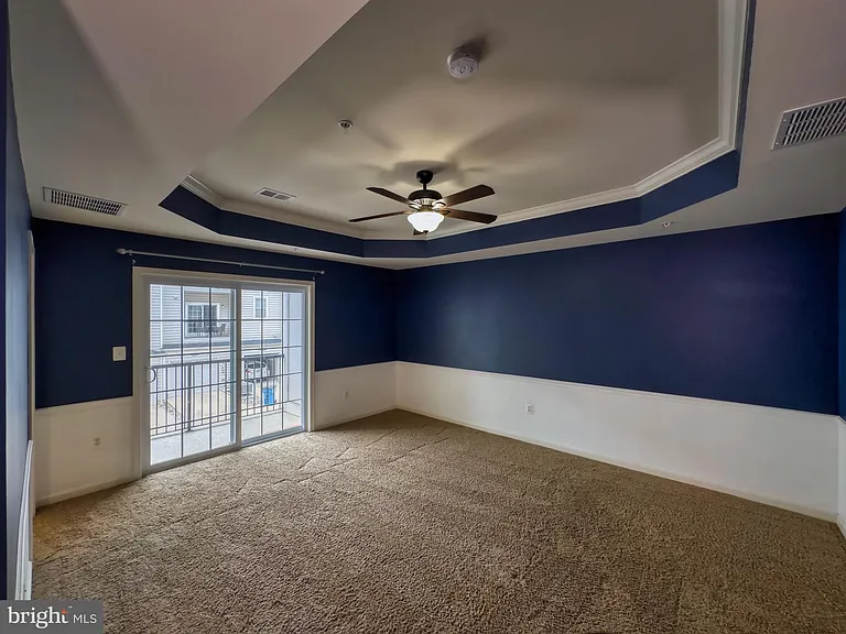23542 Buckland Farm Ter — Photo 11