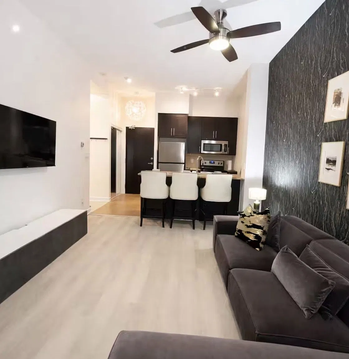 2 bed, $2,350 — Photo 4