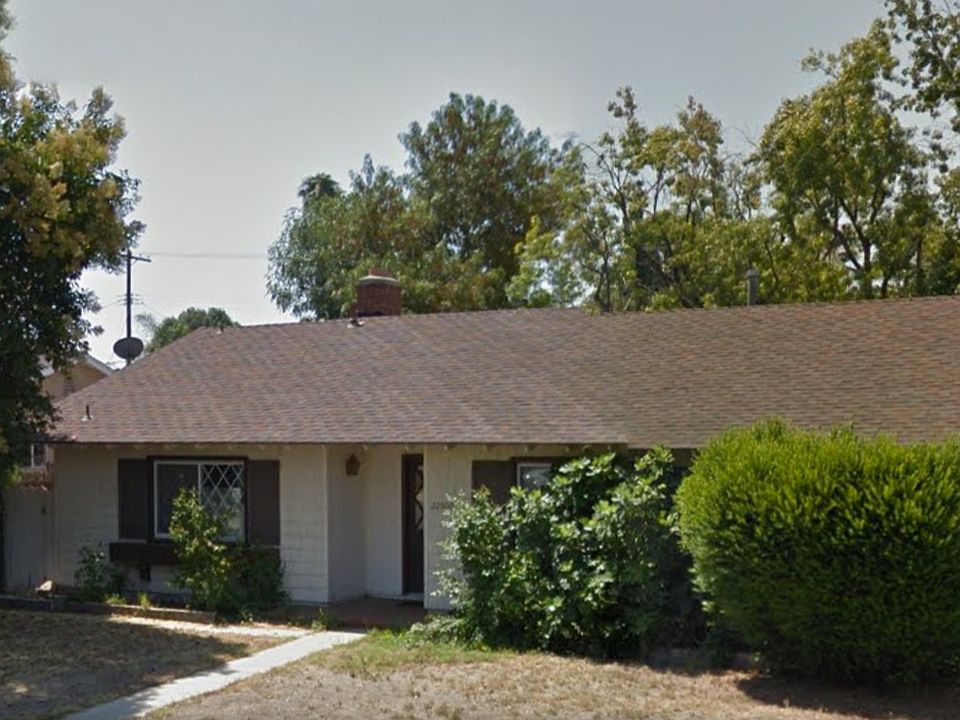 1st image of 22500 Roscoe Blvd