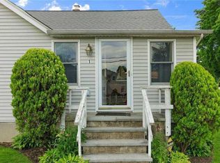 199 Broadway, Greenlawn, NY 11740