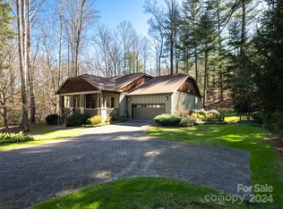 15 Hares Ear Ct, Biltmore Lake, NC 28715