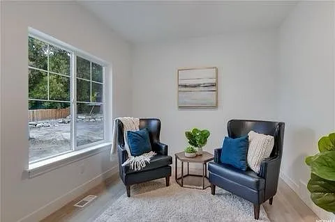 312 N 100 E — Photo 10
