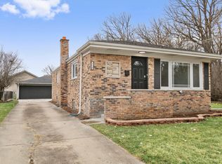 214 W 27th Pl, South Chicago Heights, IL