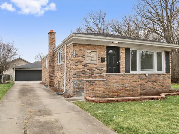 214 W 27th Pl, South Chicago Heights, IL 60411
