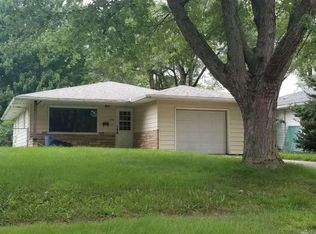 1300 Flock Ave, Rock Falls, IL 61071