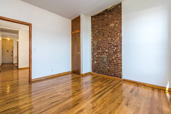 Rented by Nooklyn NYC LLC | media 39