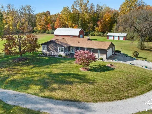 1279 Yensch Rd, Dundee, MI 48131