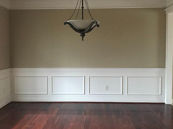 5th image of 7101 Larkspur Ln