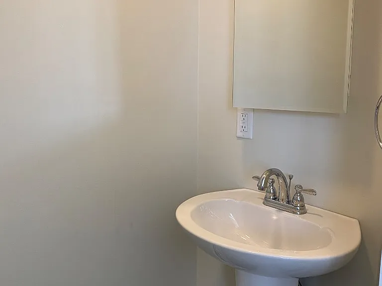 Unit Photo