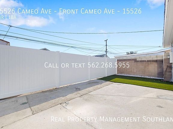 3rd image of 15526 Cameo Ave #15526