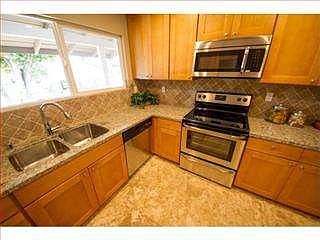3rd image of 3292 Pomeroy Ct