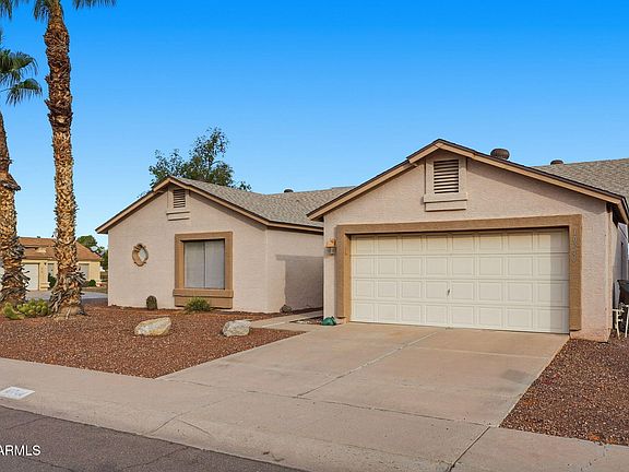 3rd image of 10744 W ECHO Lane