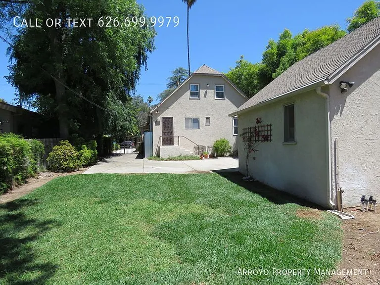 968 E Howard St — Photo 28