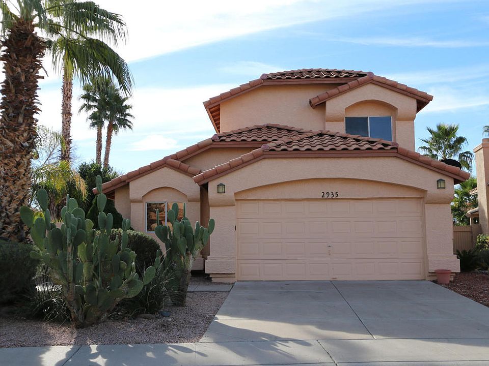 1st image of 2935 E Muirwood Dr