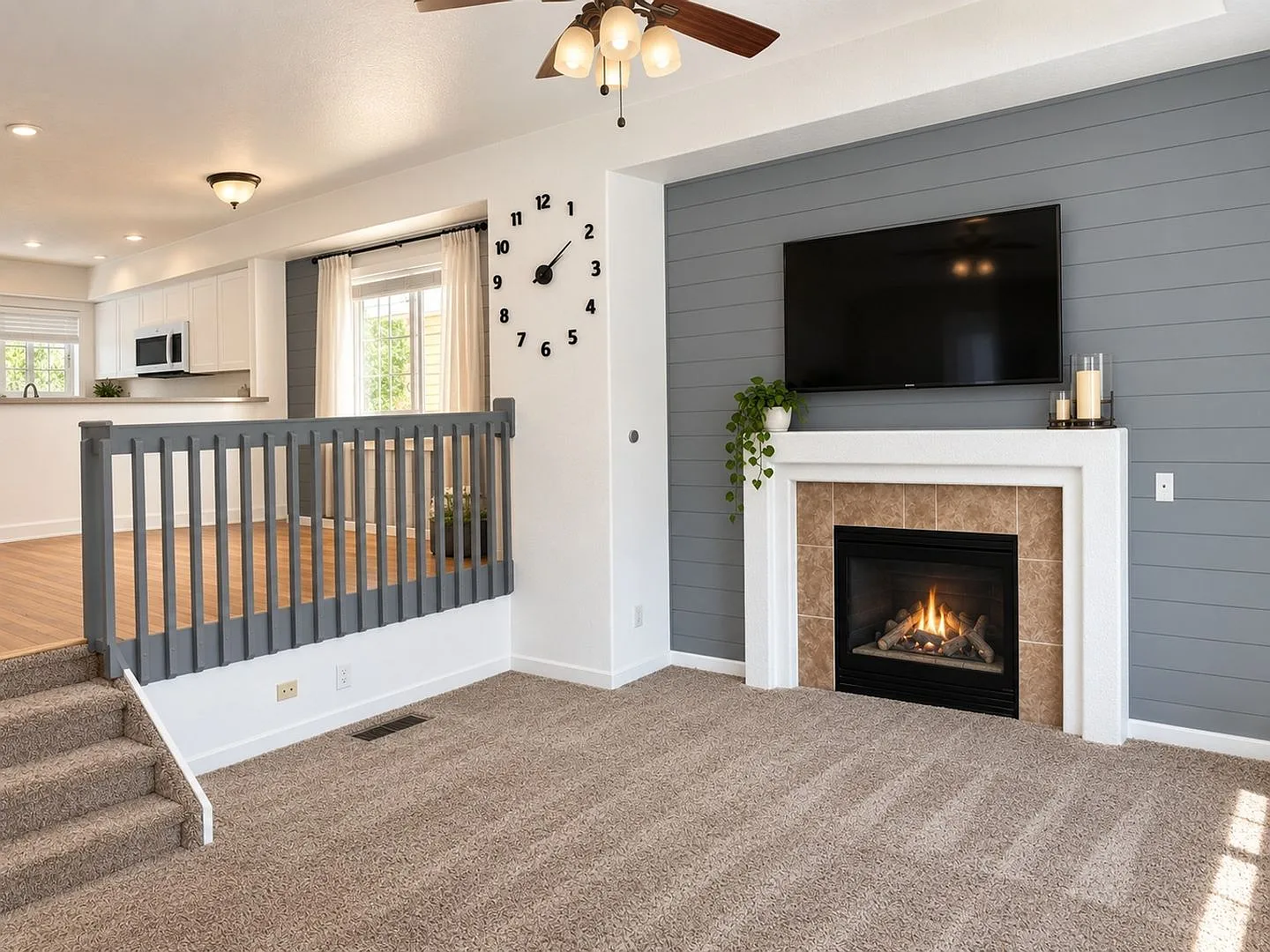 Spacious 2BR Townhome in Denver — Photo 1