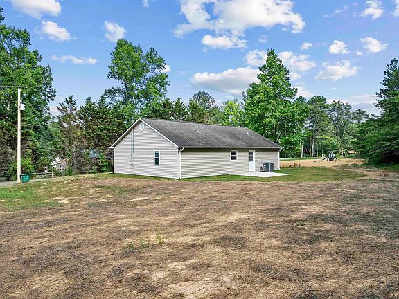 5th image of 1005 County Road 1303