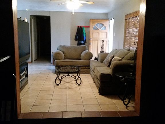 4th image of 3305 Palomas Dr NE