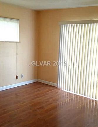 4th image of 2021 Arville St