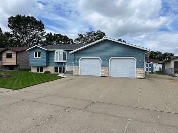 1401 4th Ave NE