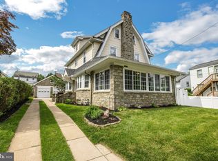 8 Princeton Rd, Havertown, PA 19083