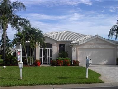 Desirable South Fort Myers 3/2 on Lake home!!