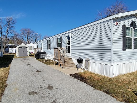 2nd image of 8800 S Harlem Ave Trailer 1845
