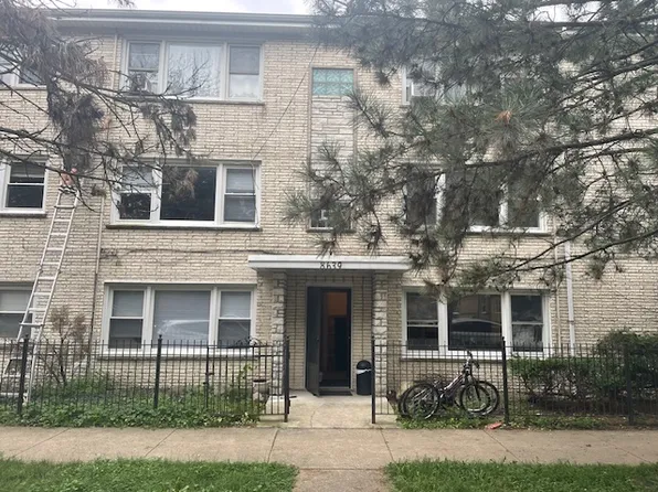 8639 W Berwyn Ave #1, Chicago, IL 60656