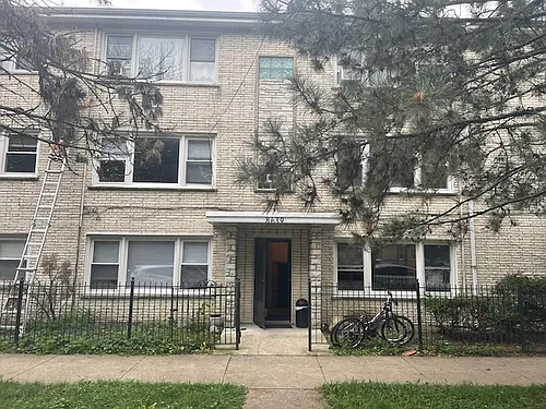 8639 W Berwyn Ave #1 Photo 1