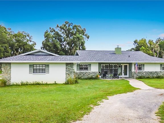 4th image of 8801 E Cresco Ln