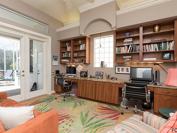 3rd image of 7 Montilla Pl