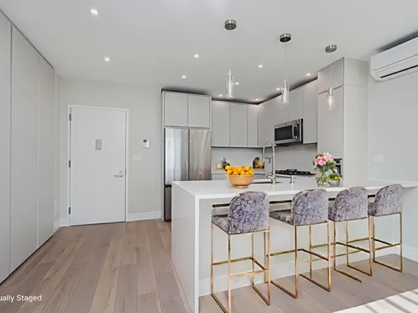 40 Oceana Drive image 7 of 18