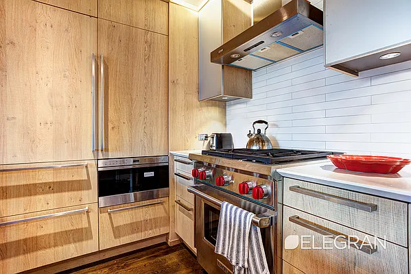 Rented by (Legacy) Elegran | media 7