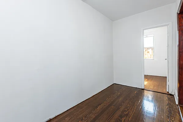 Rented by Modern Spaces | media 19