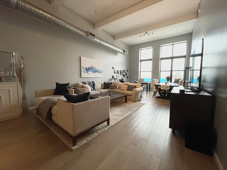 728 Market St #503 — Photo 6