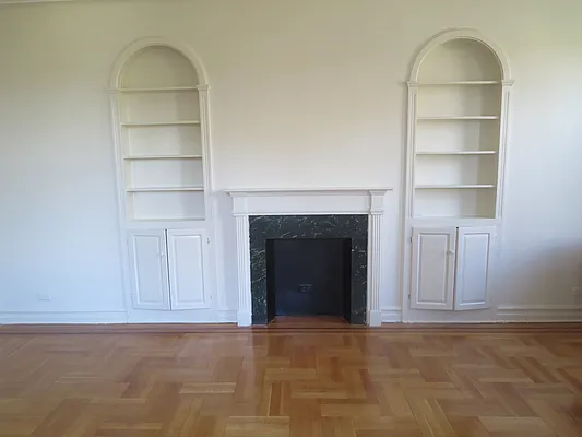 Sold by Mary Kay Gallagher Real Estate | media 20