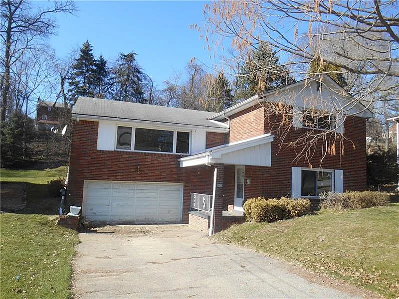 21 Nancy Dr photo 1